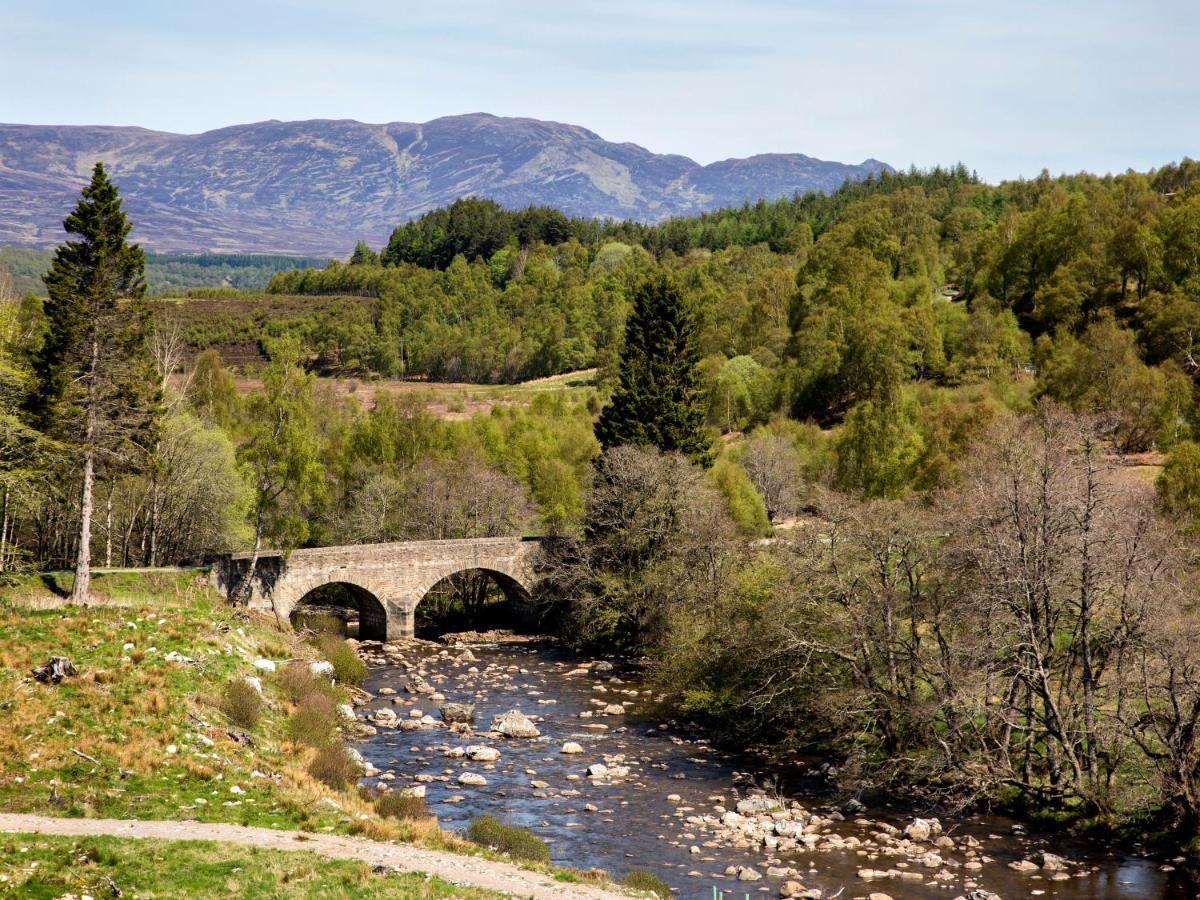 Glentruim Homestay B&B And Glamping Pods Newtonmore Exterior foto